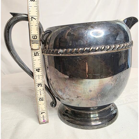 Vintage Sheridan Silver on Copper Water Pitcher Ice Lip Handle 64 oz. Tarnished - Picture 6 of 7